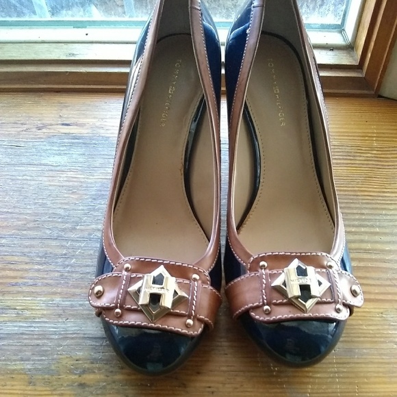 tommy hilfiger neysa 2 pump